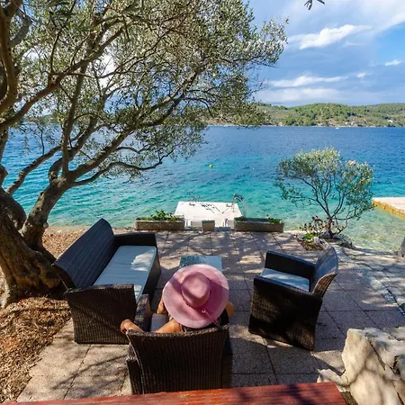 Paradise בית נופש